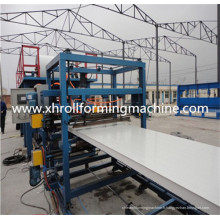 Couleur acier Corrugation toit panneau Sandwich Panel Machine